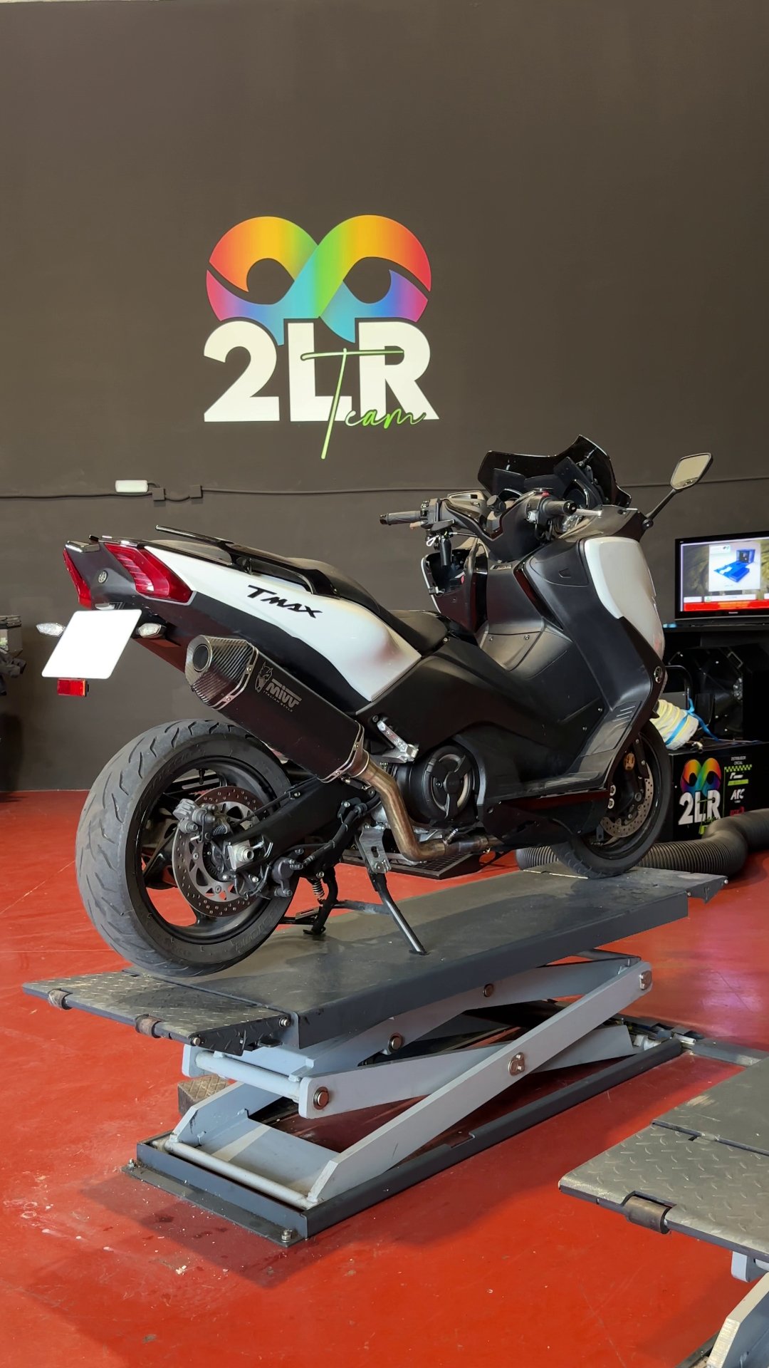 Yamaha T-Max 530