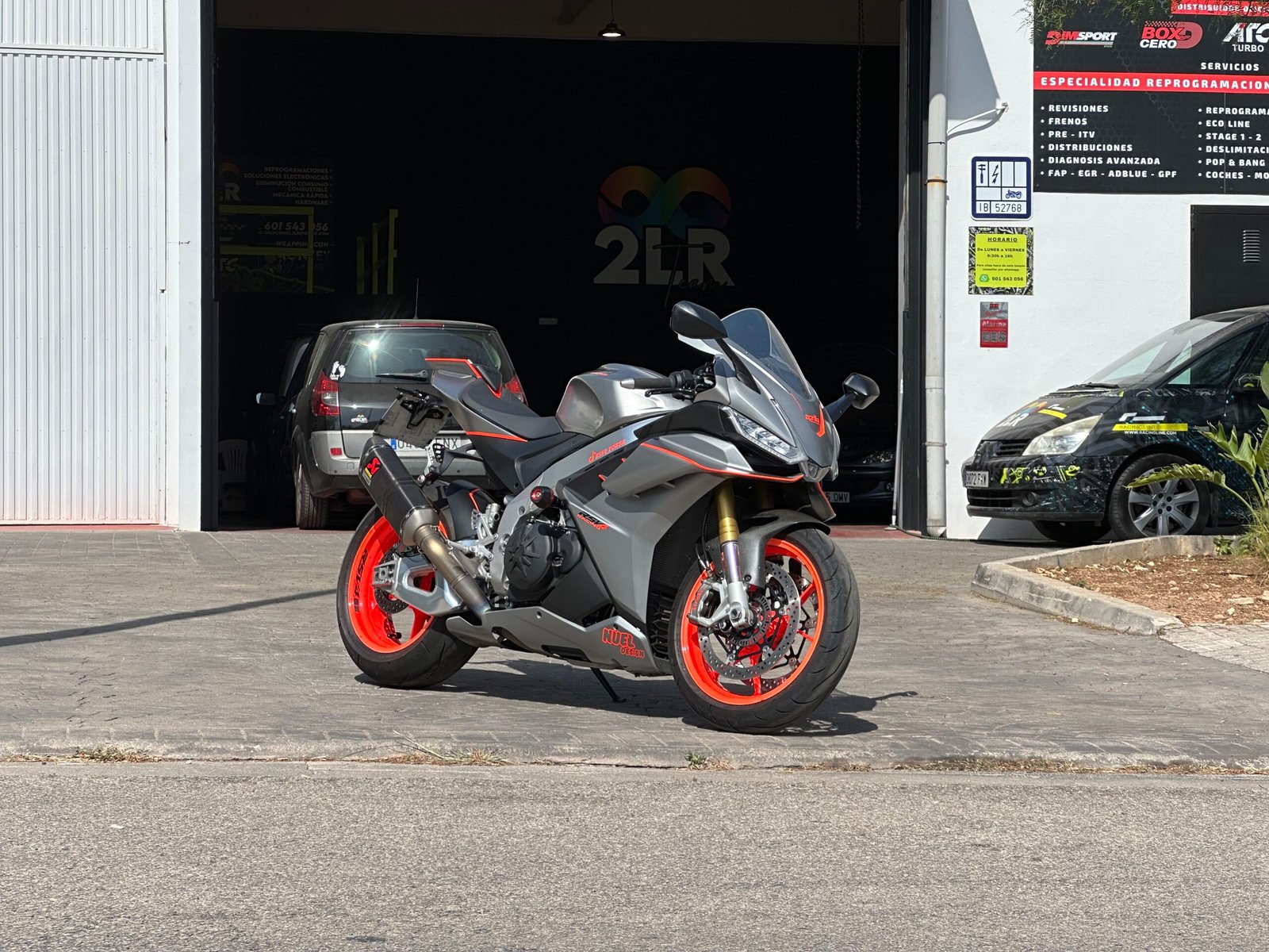 Aprilia RSV1000